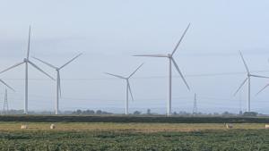 onshore wind turbines in a filed in Kent
